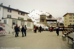 1999-075