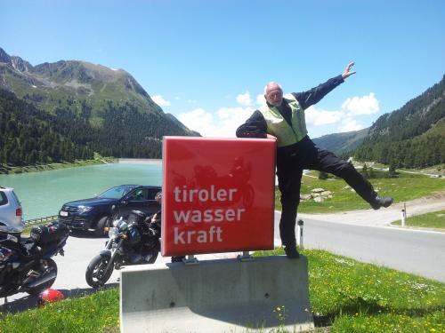 2016 06 24 13 56 18 fa