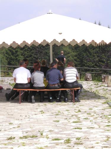 P29 J Schatten kuehlt