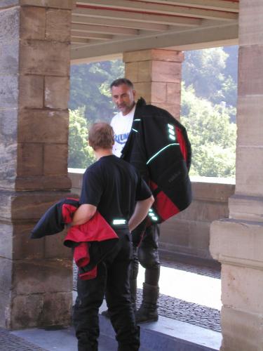 P54 J Benzingespraeche