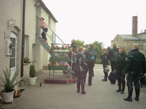 2004 05 21 1010 jd-009