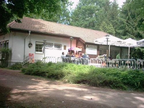 2004 05 21 1010 jd-039