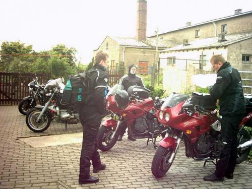 2004 05 21 1010 jd-054