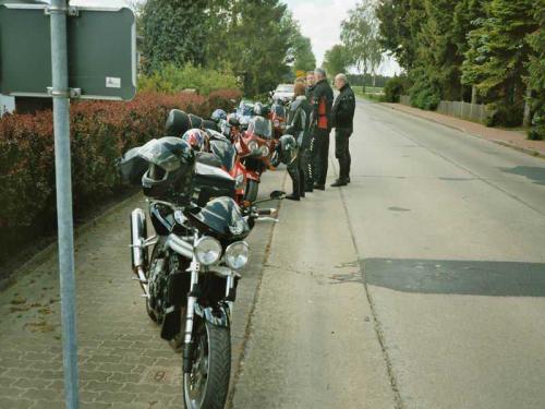 2004 05 21 1221 eks-001