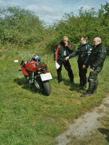 2004 05 21 1222 eks-009