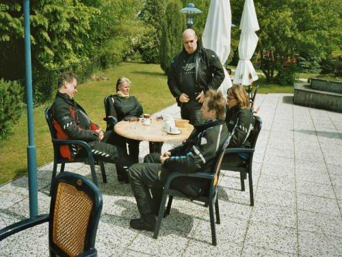 2004 05 21 1222 eks-011