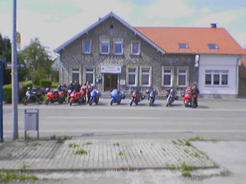 2005 03 19 14 25 19-001