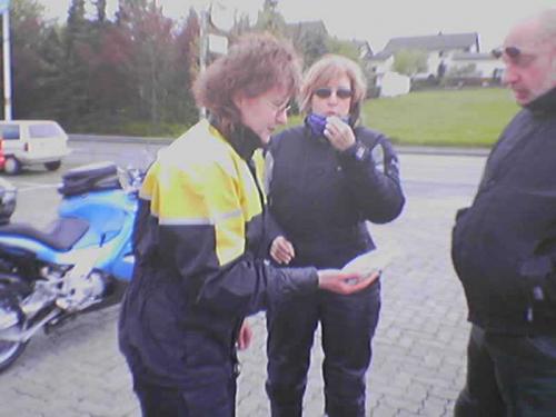 2005 03 19 14 25 21-001