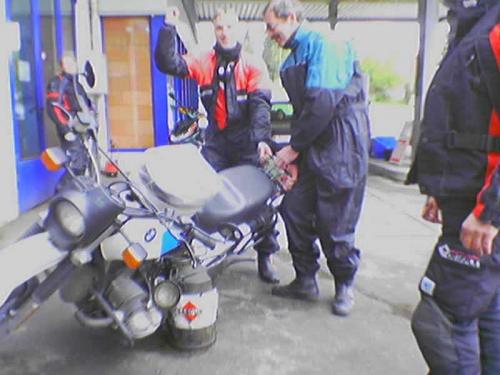 2005 03 19 14 25 23-002