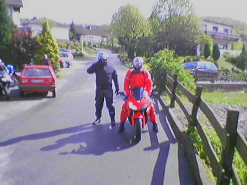 2005 03 19 14 25 24-002