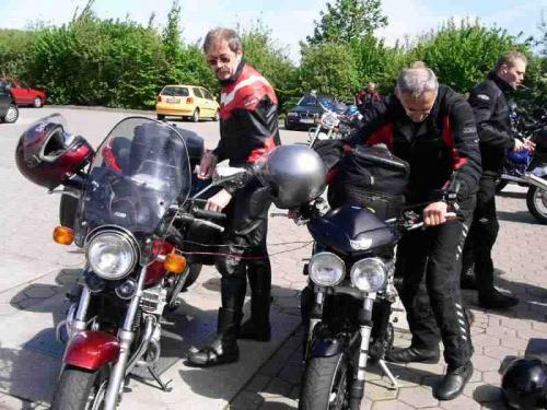 2005 03 19 14 25 27-002