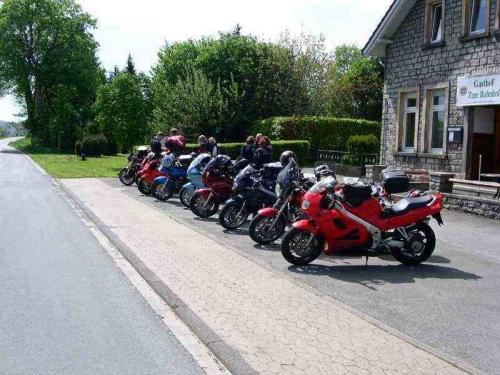 2005 03 19 14 25 28-003