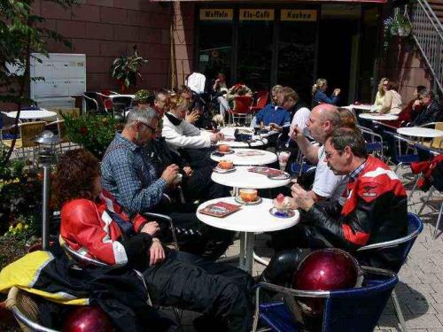 2005 03 19 14 25 30-004