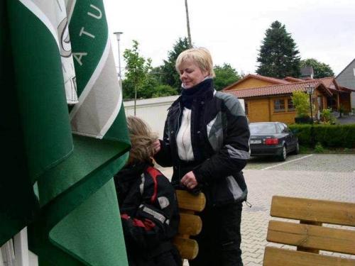 2006 03 19 14 25 39-003