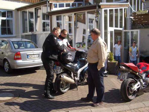 2008 03 19 14 27 08-004