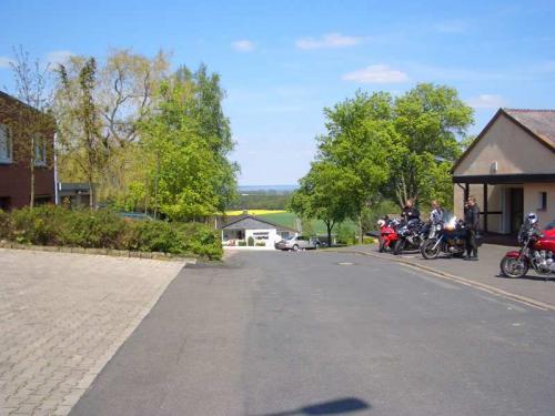 2008 03 19 14 27 10-004