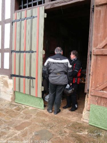 20100515-1256 dv-001