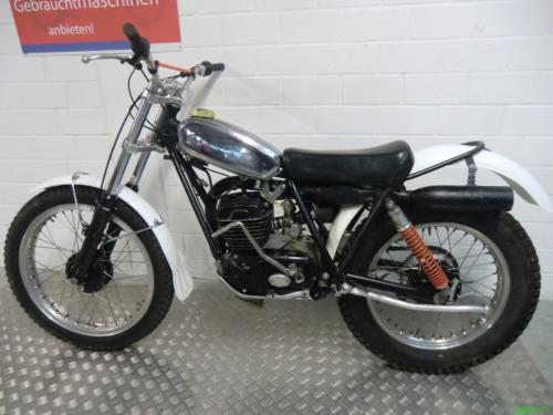 15-Ossa 250 TR77